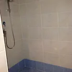 雷吉内拉公寓